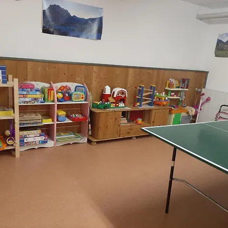 Haus Sorgschrofen 公寓