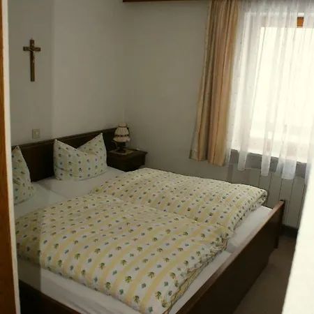 Haus Sorgschrofen 公寓